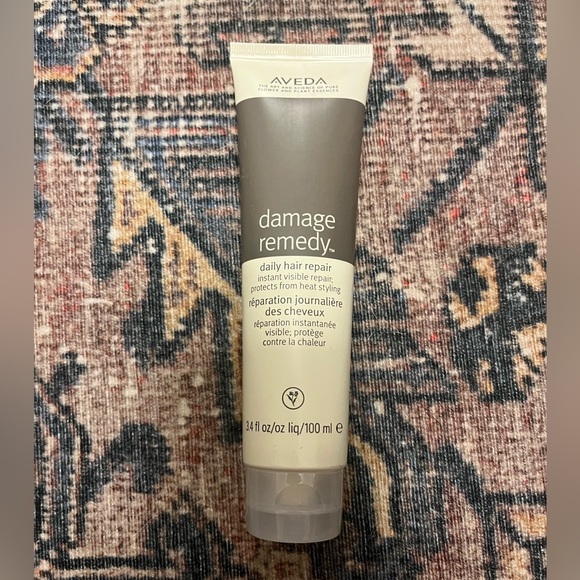 AVEDA Damage Remedy - Picture 1 of 2